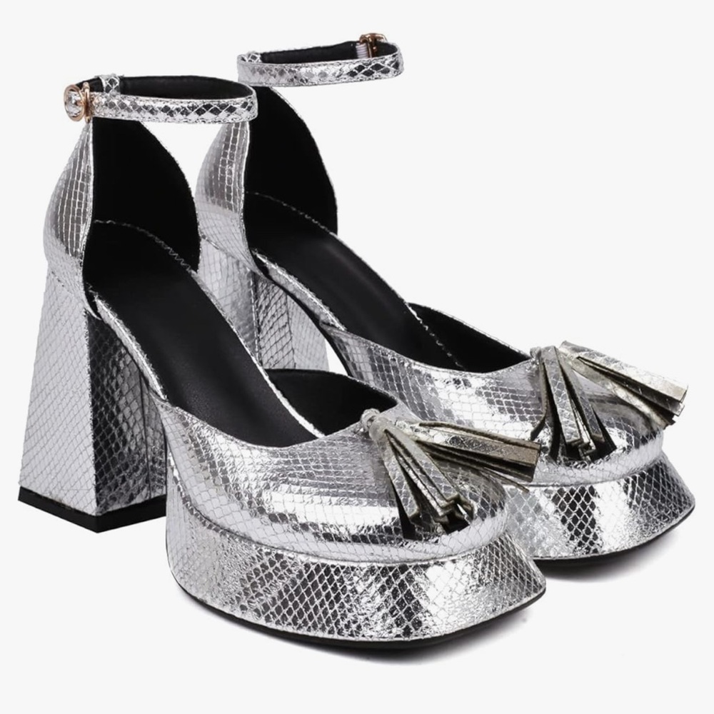 Kirluner Silver Block Heel Women's Shoes size 9